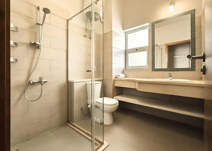 The 2bdr Warmhearted Waterside Appartement