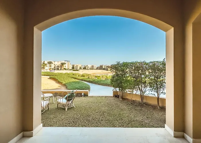 The 2bdr Warmhearted Waterside Appartement