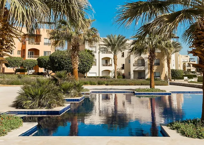 The 2bdr Warmhearted Waterside * Hurghada